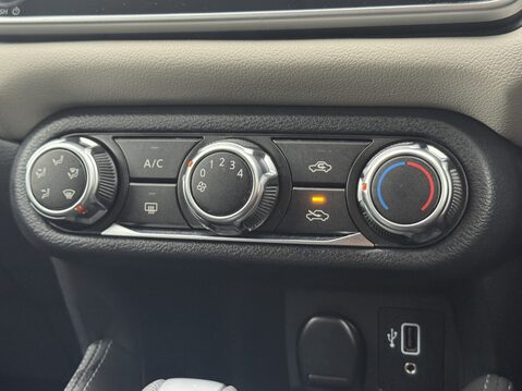 Nissan MICRA 1.0 IG-T 100 Acenta 5dr Xtronic 24