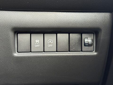 Suzuki Swift 1.2 Dualjet SHVS SZ-T 5dr 25