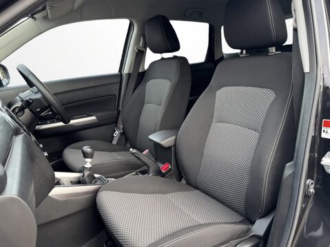 Suzuki Vitara 1.4 Boosterjet SZ-T 5dr 19