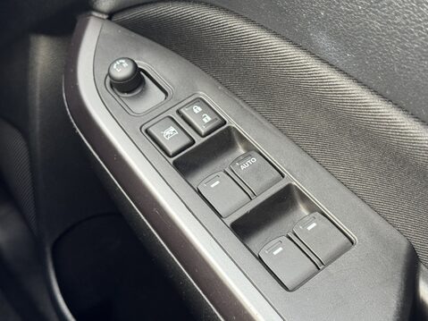 Suzuki Vitara 1.4 Boosterjet SZ-T 5dr 29