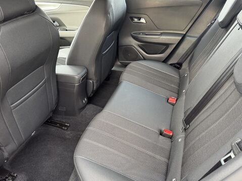 Vauxhall Mokka 1.2 Turbo 100 Elite Premium 5dr 35