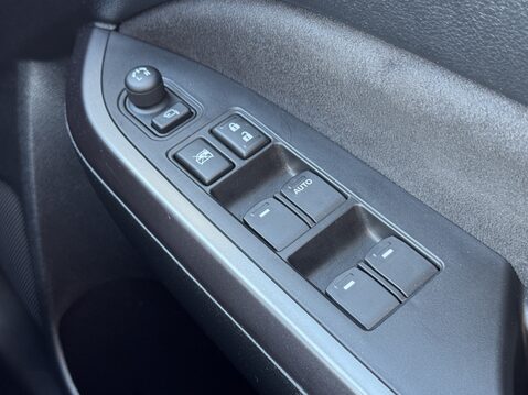 Suzuki Vitara 1.5 Hybrid SZ5 5dr AGS 27