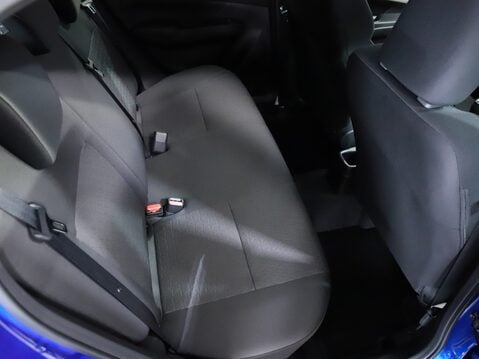 Suzuki Swift 1.2 Mild Hybrid Motion 5dr 33
