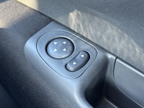 Fiat 500 1.2 Lounge 3dr Dualogic 27