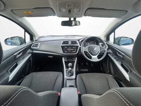 Suzuki SX4 S-Cross 1.4 Boosterjet 48V Hybrid SZ-T 5dr 17