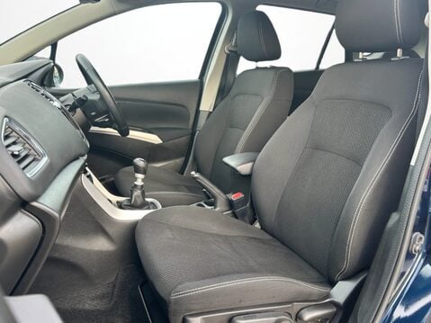 Suzuki SX4 S-Cross 1.4 Boosterjet 48V Hybrid SZ-T 5dr 21