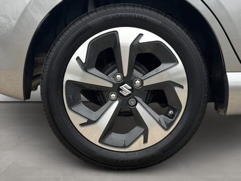 Suzuki Swift 1.2 Mild Hybrid Ultra 5dr CVT 12