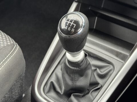 Suzuki Vitara 1.4 Boosterjet SZ-T 5dr 22