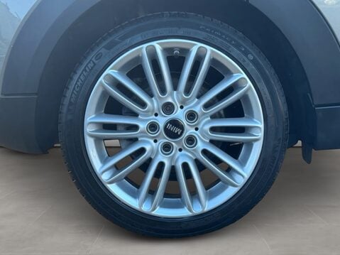 Mini Hatchback 1.5 Cooper II 5dr Auto [Nav+ Pack] 11