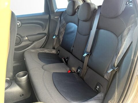 Mini Hatchback 1.5 Cooper II 5dr Auto [Nav+ Pack] 30
