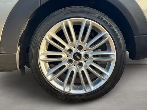 Mini Hatchback 1.5 Cooper II 5dr Auto [Nav+ Pack] 13