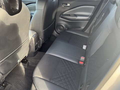 Nissan Juke 1.0 DiG-T 114 Tekna 5dr DCT 34