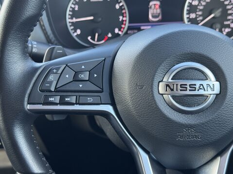 Nissan Juke 1.0 DiG-T 114 Tekna 5dr DCT 28