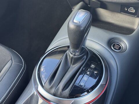Nissan Juke 1.0 DiG-T 114 Tekna 5dr DCT 26