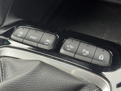 Vauxhall Corsa 1.2 Turbo SRi Nav 5dr 26