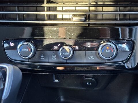 Vauxhall Mokka 1.2 Turbo 100 SRi Nav Premium 5dr 25