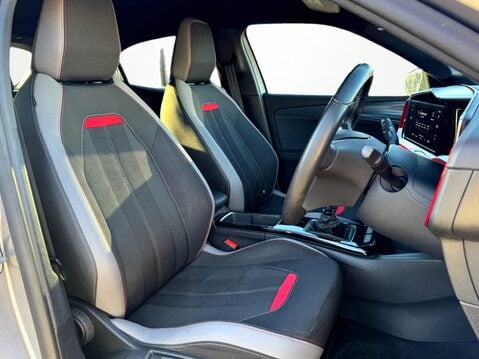 Vauxhall Mokka 1.2 Turbo 100 SRi Nav Premium 5dr 19