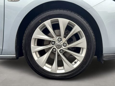 Vauxhall Astra 1.4T 16V 125 Energy 5dr 12