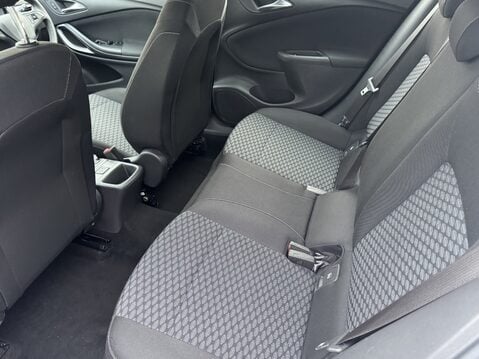 Vauxhall Astra 1.4T 16V 125 Energy 5dr 32