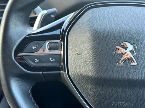 Peugeot 3008 1.2 PureTech Allure 5dr EAT8 29