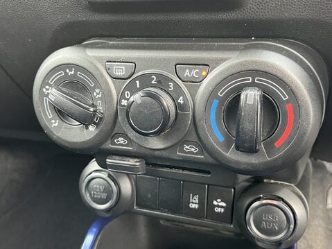 Suzuki Ignis 1.2 Dualjet 12V Hybrid SZ-T 5dr CVT 26