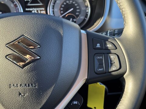 Suzuki Vitara 1.4 Boosterjet 48V Hybrid SZ-T 5dr 24