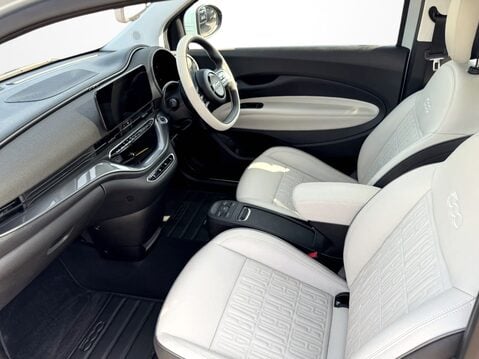 Fiat 500 87kW La Prima 42kWh 3dr Auto 2