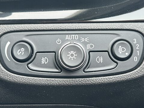 Vauxhall Mokka X 1.4T Active 5dr Auto 28