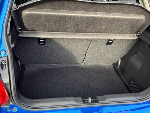 Suzuki Swift 1.2 Dualjet 83 12V Hybrid SZ5 5dr 35