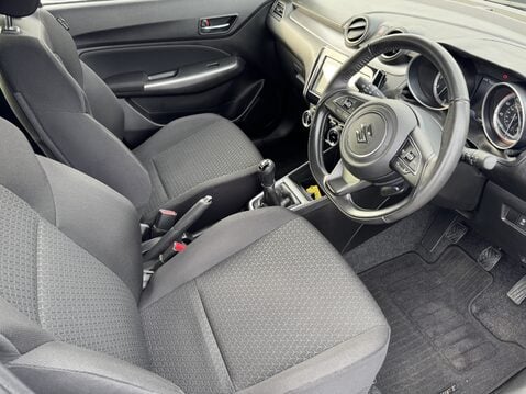Suzuki Swift 1.2 Dualjet 83 12V Hybrid SZ5 5dr 19