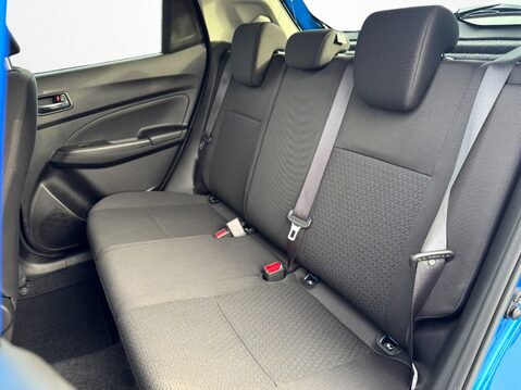 Suzuki Swift 1.2 Dualjet 83 12V Hybrid SZ5 5dr 34