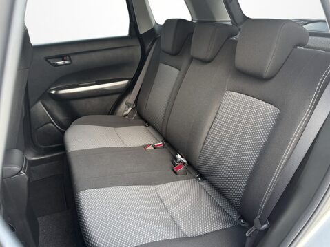 Suzuki Vitara 1.4 Boosterjet 48V Hybrid SZ-T 5dr 32