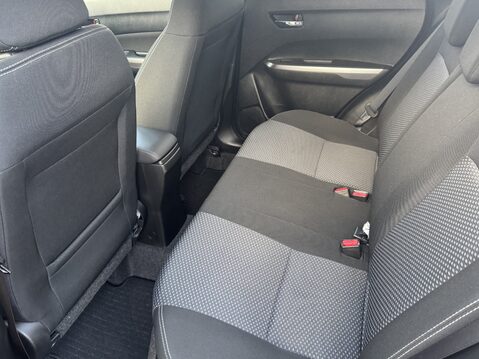 Suzuki Vitara 1.4 Boosterjet 48V Hybrid SZ-T 5dr 30