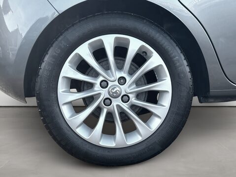 Vauxhall Corsa 1.4 SE Nav 5dr Auto 11