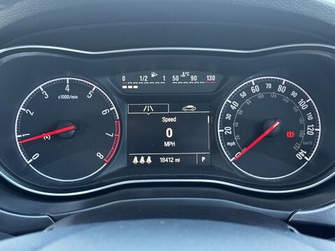 Vauxhall Corsa 1.4 SE Nav 5dr Auto 21