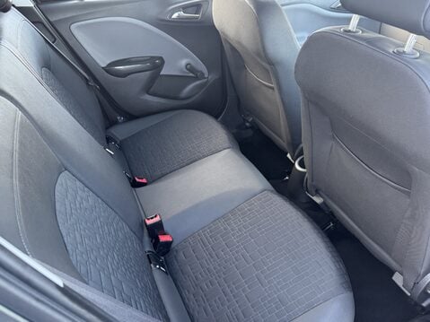 Vauxhall Corsa 1.4 SE Nav 5dr Auto 25