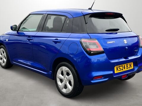 Suzuki Swift 1.2 Mild Hybrid Motion 5dr 3