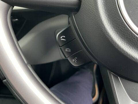 Suzuki Swift 1.2 Mild Hybrid Motion 5dr 22