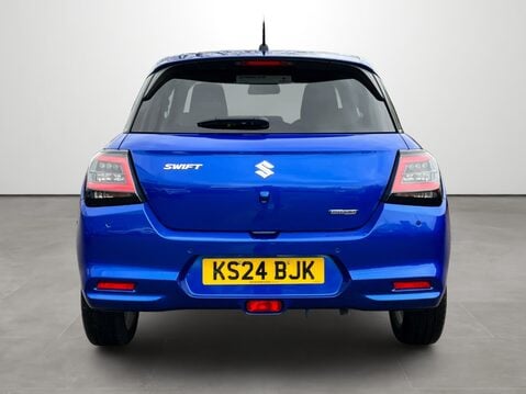 Suzuki Swift 1.2 Mild Hybrid Motion 5dr 8