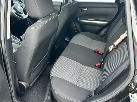 Suzuki Vitara 1.4 Boosterjet SZ-T 5dr Auto 35