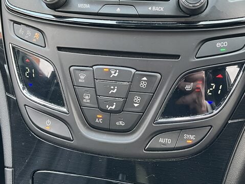 Vauxhall Insignia 2.0 CDTi [163] ecoFLEX Elite 5dr [Start Stop] 29