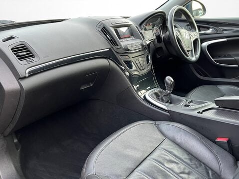 Vauxhall Insignia 2.0 CDTi [163] ecoFLEX Elite 5dr [Start Stop] 2