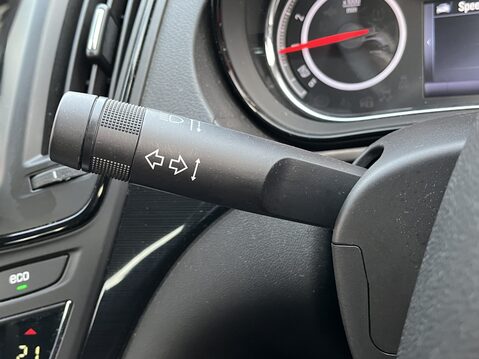 Vauxhall Insignia 2.0 CDTi [163] ecoFLEX Elite 5dr [Start Stop] 24