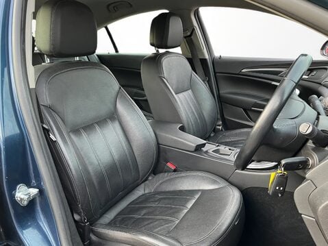 Vauxhall Insignia 2.0 CDTi [163] ecoFLEX Elite 5dr [Start Stop] 14