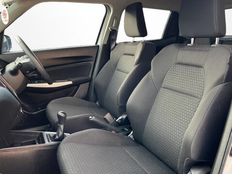 Suzuki Swift 1.0 Boosterjet SZ-T 5dr 13