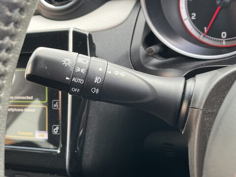 Suzuki Swift 1.0 Boosterjet SZ-T 5dr 22