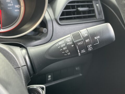 Suzuki Swift 1.0 Boosterjet SZ-T 5dr 23