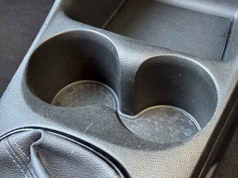 Vauxhall Viva 1.0 SE 5dr [A/C] 23