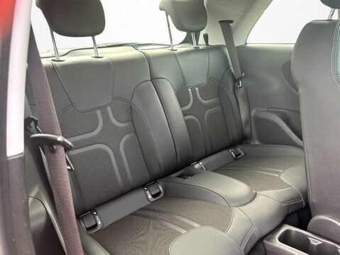 Vauxhall Adam 1.4i [100] Slam 3dr 27