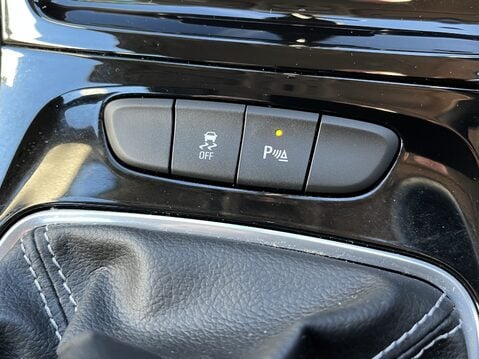 Vauxhall Astra 1.4T 16V 150 Elite Nav 5dr 20